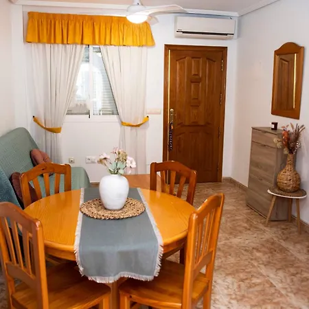 Sunny Getaway In Orihuela Costa *